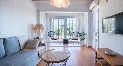 Chalet Piscina UrbanizaciĂłn De Lujo Cerca Del Mar