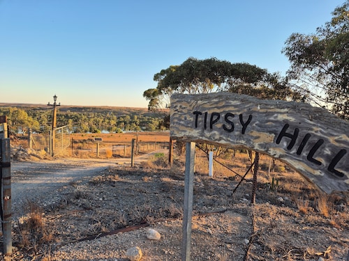 Tipsy Hill Cottage, River Views at Walker Flat SA. Perfect for a weekend getaway