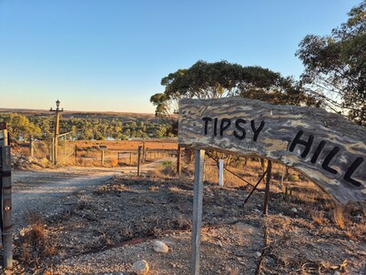 Tipsy Hill Cottage, River Views at Walker Flat SA. Perfect for a weekend getaway