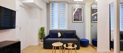 Apartment | Living area