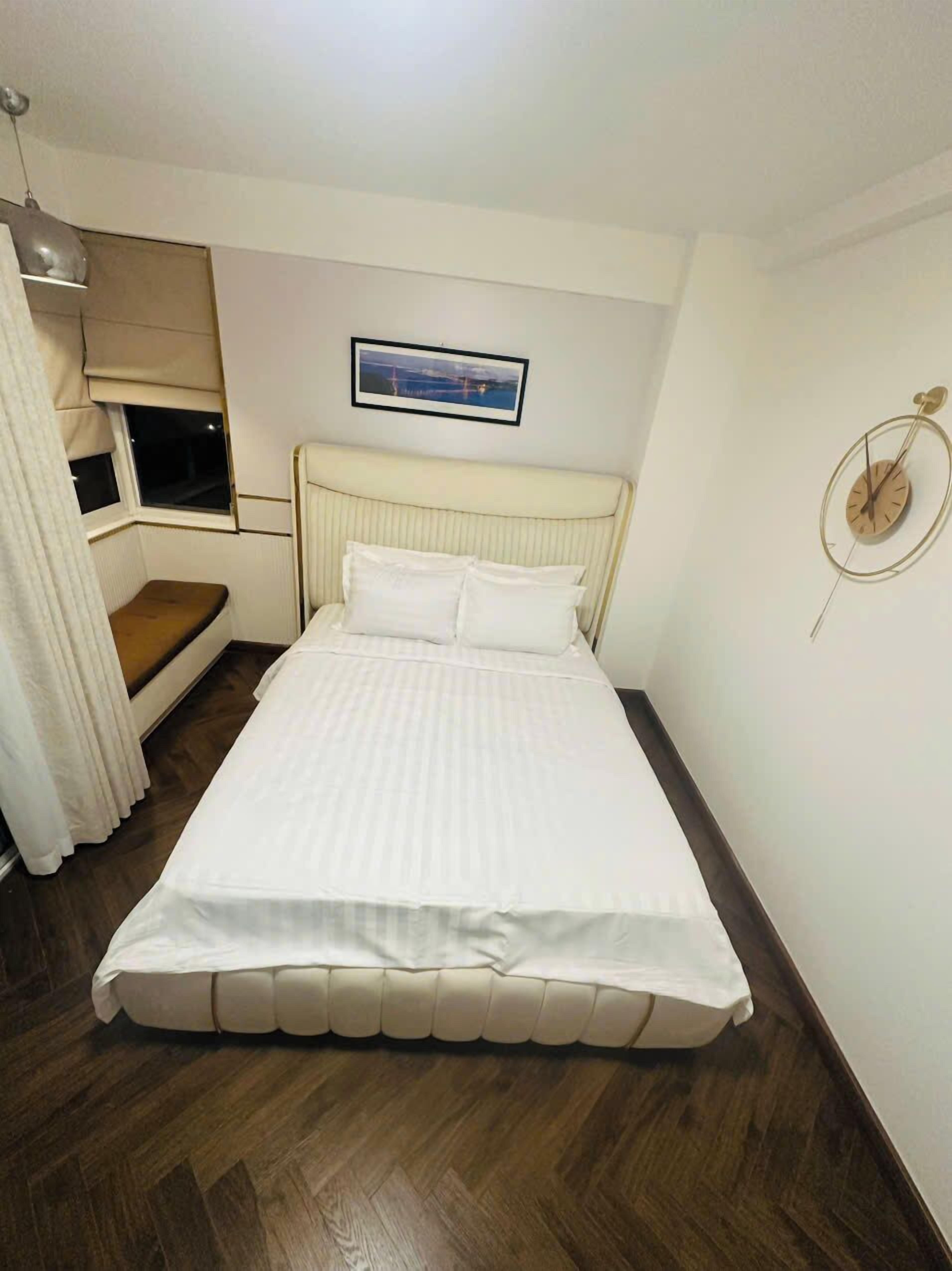 Deluxe Apartment, Balcony, Garden View