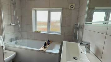 Shower, towels