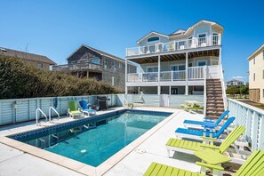 Beheizter Pool