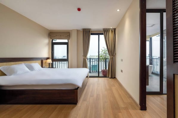 Family Apartment, Lake View | Free WiFi