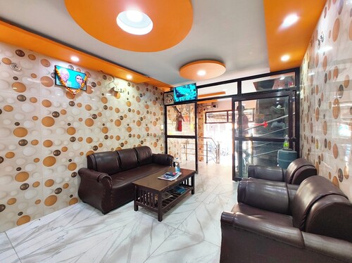 Hotel Kri-Sh-Na Palace Charbagh Lucknow