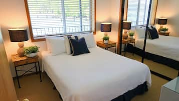 2 quartos, ferros/tábuas de passar roupa, Wi-Fi de cortesia