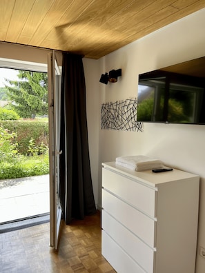 Apartment, Courtyard View