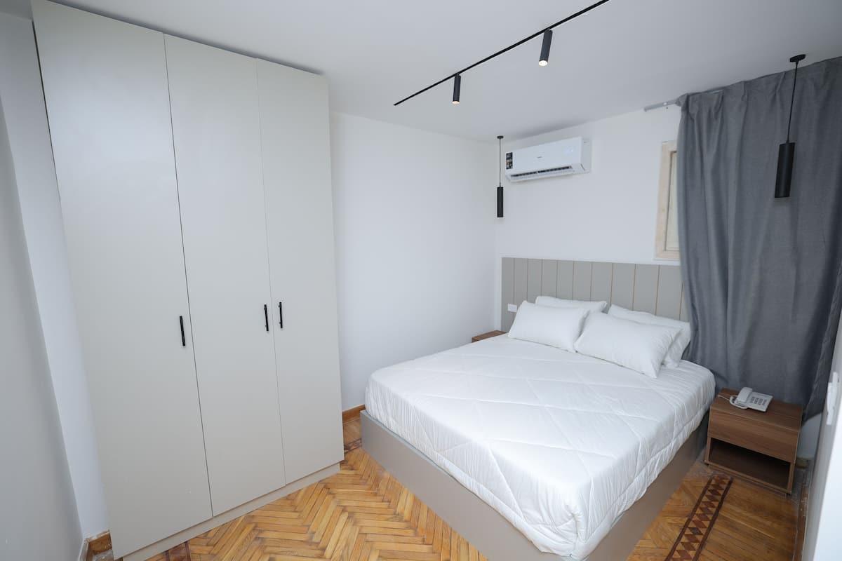In-room safe, blackout drapes, iron/ironing board (on request)