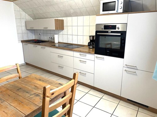 Mi Casita: 1-Zimmer-Wohnung mit drei Einzelbetten, 2min zur Autobahn