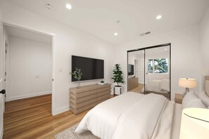 3 bedrooms, desk, Internet, bed sheets - Stunning Brand New 3BR Home in Los Angeles (Los Angeles)