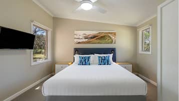 2 sovrum, strykjärn/strykbräda och sängkläder