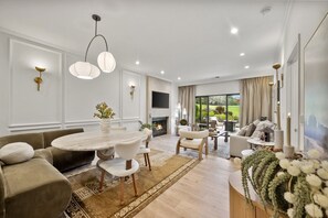 Interior - Winter Napa Luxury • Renovated Condo • Golf Views (Napa)