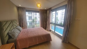 2 chambres, fer et planche à repasser, Wi-Fi, draps fournis