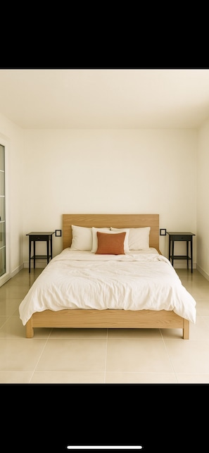 4 bedrooms, iron/ironing board, Internet, bed sheets
