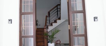 Bright & Cozy 2BHK | Peaceful Stay Close To Thamel
