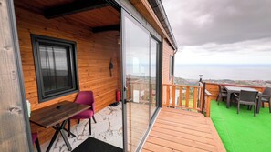 Deluxe Bungalow, Resort View, Mountainside | Terrace/patio