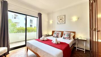 3 soverom og sengetøy