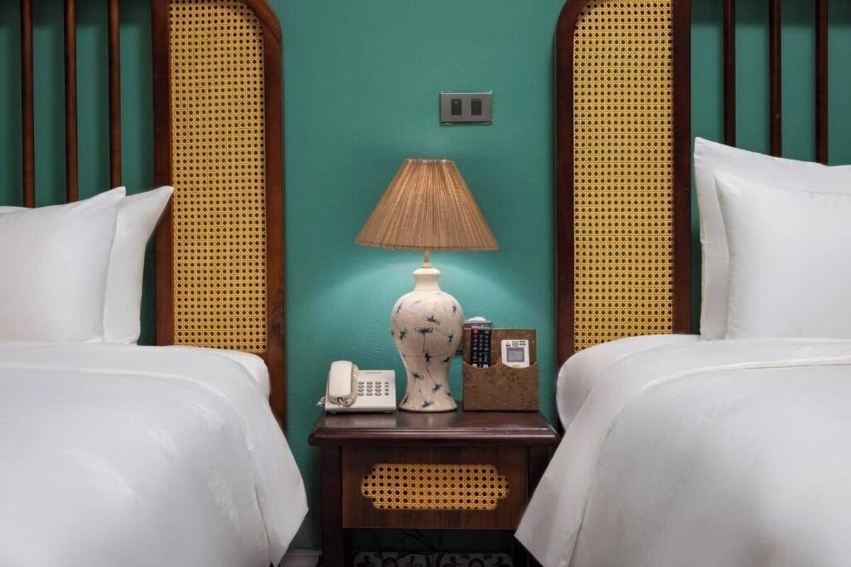 Superior Double or Twin Room | Desk, iron/ironing board, free WiFi