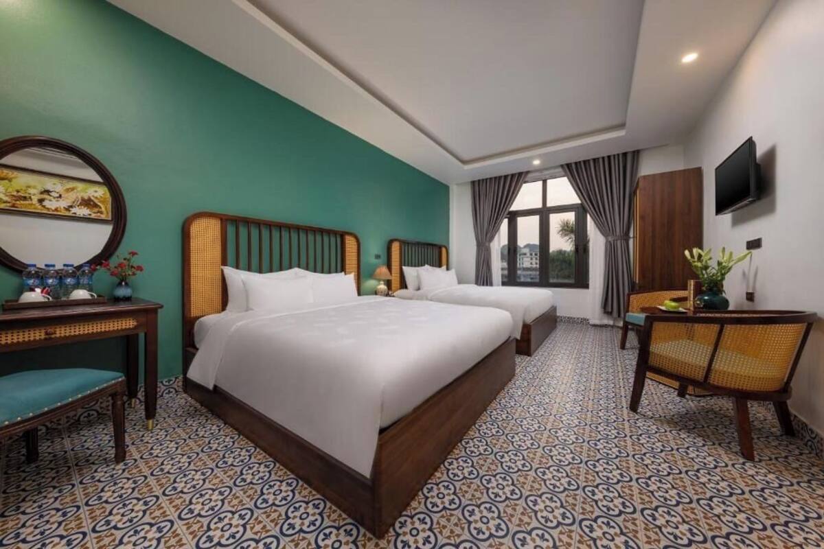 Family Suite, City View | Desk, iron/ironing board, free WiFi