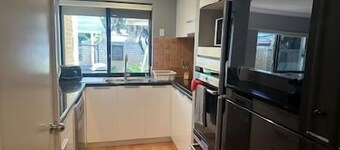 Spacious 4-Bedroom Villa – Close to Hospitals, Schools & CBD