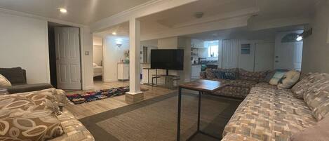 Fernseher, Arbeitsbereiche