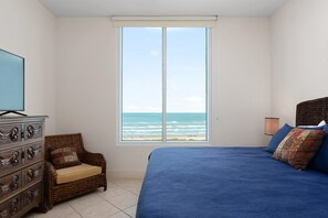 Appartement, 3 slaapkamers | 3 slaapkamers, een strijkplank/strijkijzer, gratis wifi