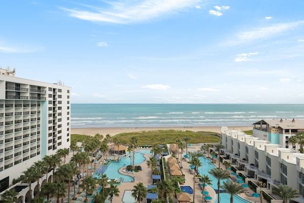 Condo, 3 Bedrooms | Pool