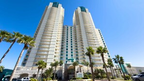 Apartment, 3 Bedrooms | Exterior