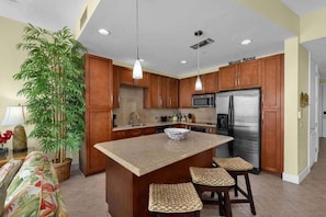 Appart'hôtel, 3 chambres | Cuisine privée