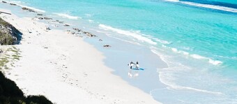 Folktales Rest - Unique Stay