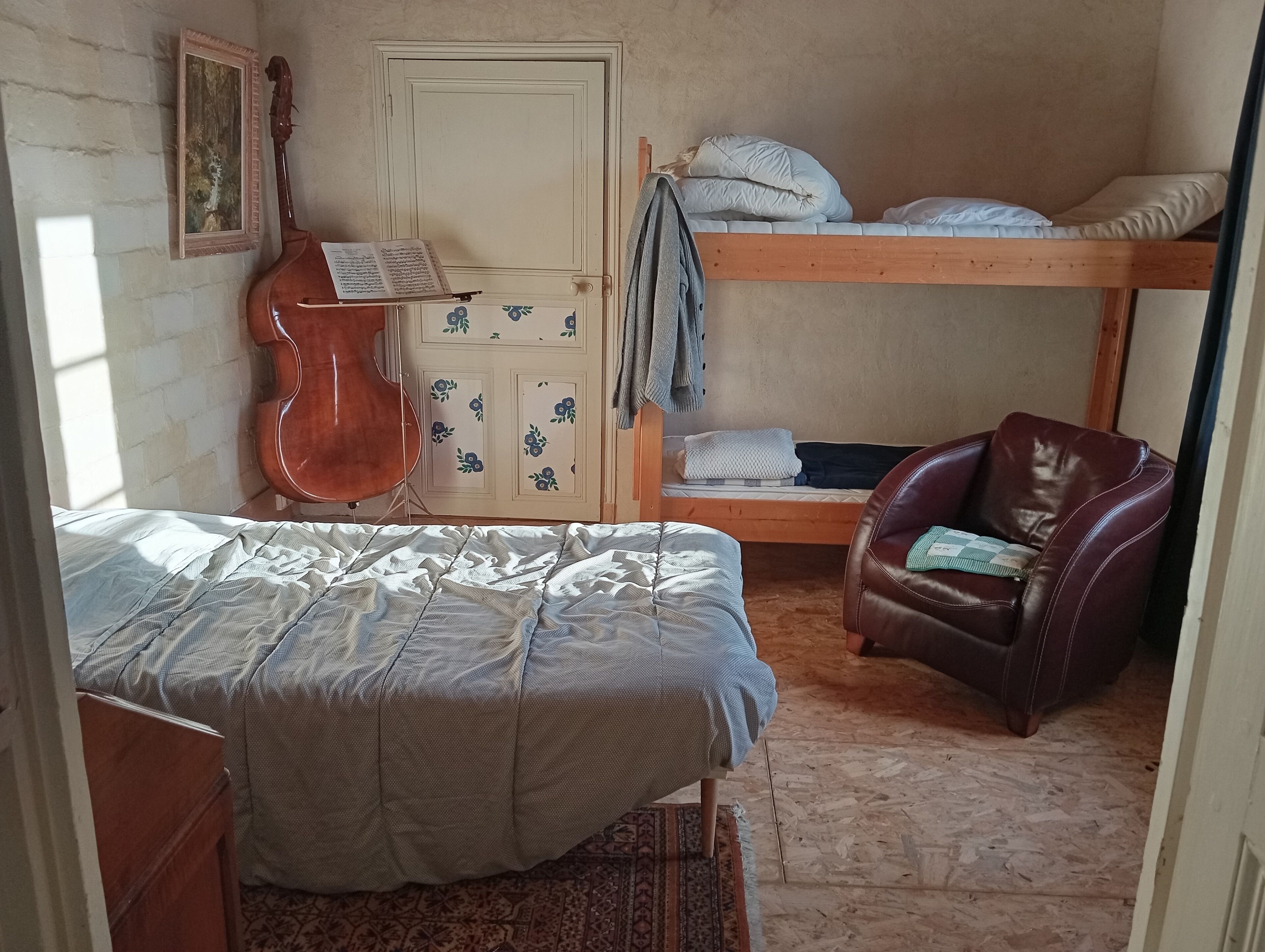 5 camere, ferro/asse da stiro, Wi-Fi, lenzuola