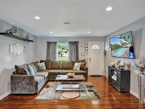 Living area - The Ultimate Escape (Plantation)