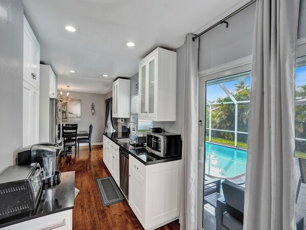 Private kitchen