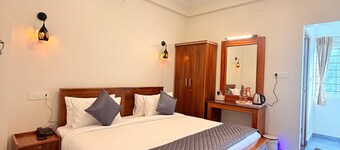 Hotel Lumino Crown