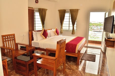 Quarto casal premium, vista para a cidade | Wi-Fi de cortesia