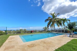Pool - Villa Tima - Tropical Luxury with Jacuzzi Sauna Pool and Panoramic View (La Possession)