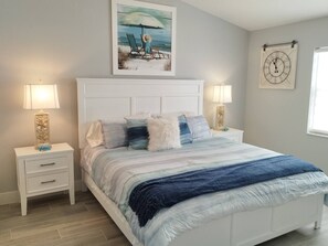 3 室のベッドルーム、アイロン / アイロン台、WiFi、ベッドシーツ