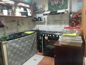 Micro-ondas, fogão, cooktop, lava-louças