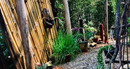 Compact Tiny House Bambuzal