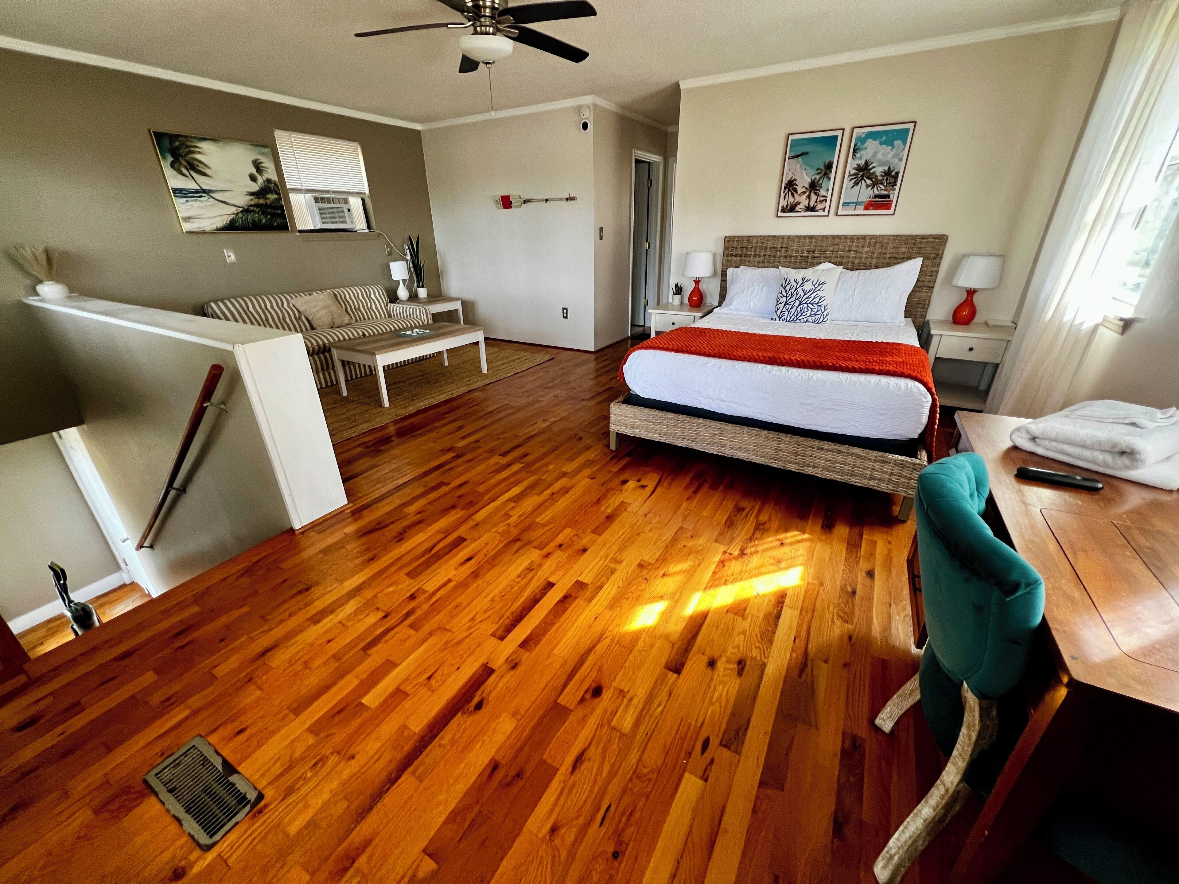 4 habitaciones, escritorio, cuna de viaje y wifi 