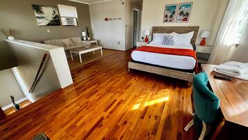 4 habitaciones, escritorio, cuna de viaje y wifi