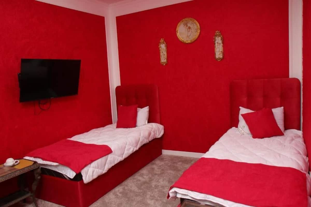 Cottage Comfort, vista giardino | Una scrivania, insonorizzazione, ferro/asse da stiro, Wi-Fi gratuito