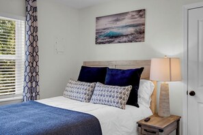 2 bedrooms, desk, iron/ironing board, free WiFi