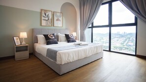 Familie appartement, 2 slaapkamers | Verduisterende gordijnen, een strijkplank/strijkijzer, gratis wifi