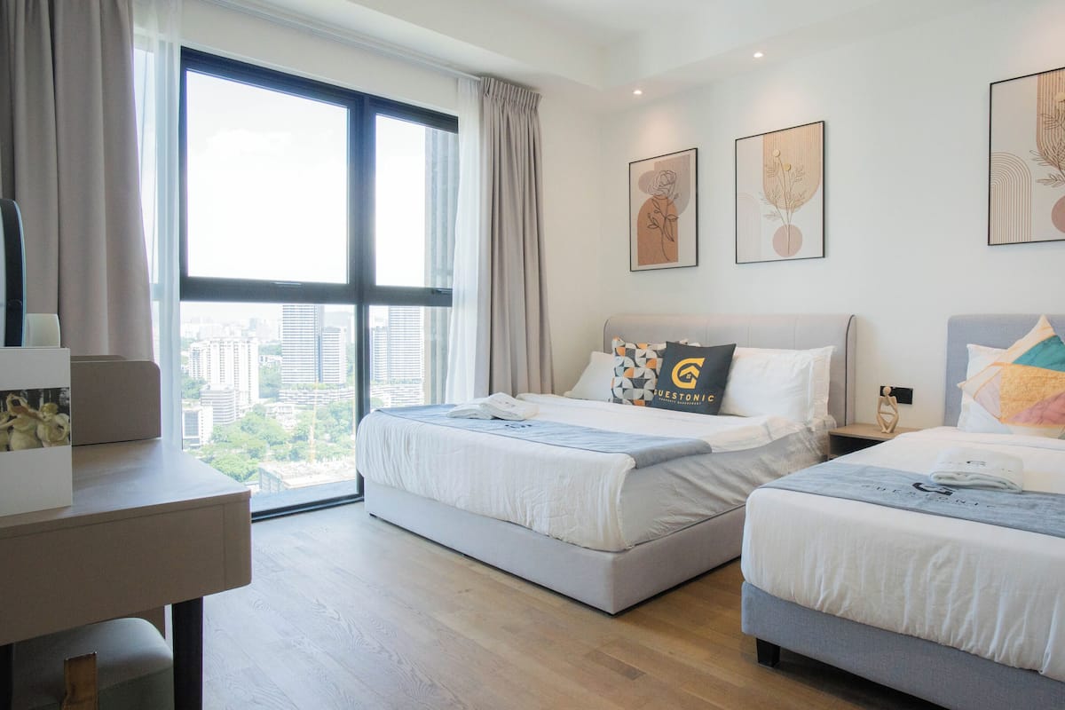 Apartamento, 2 habitaciones | Cortinas opacas, tabla de planchar con plancha, wifi gratis