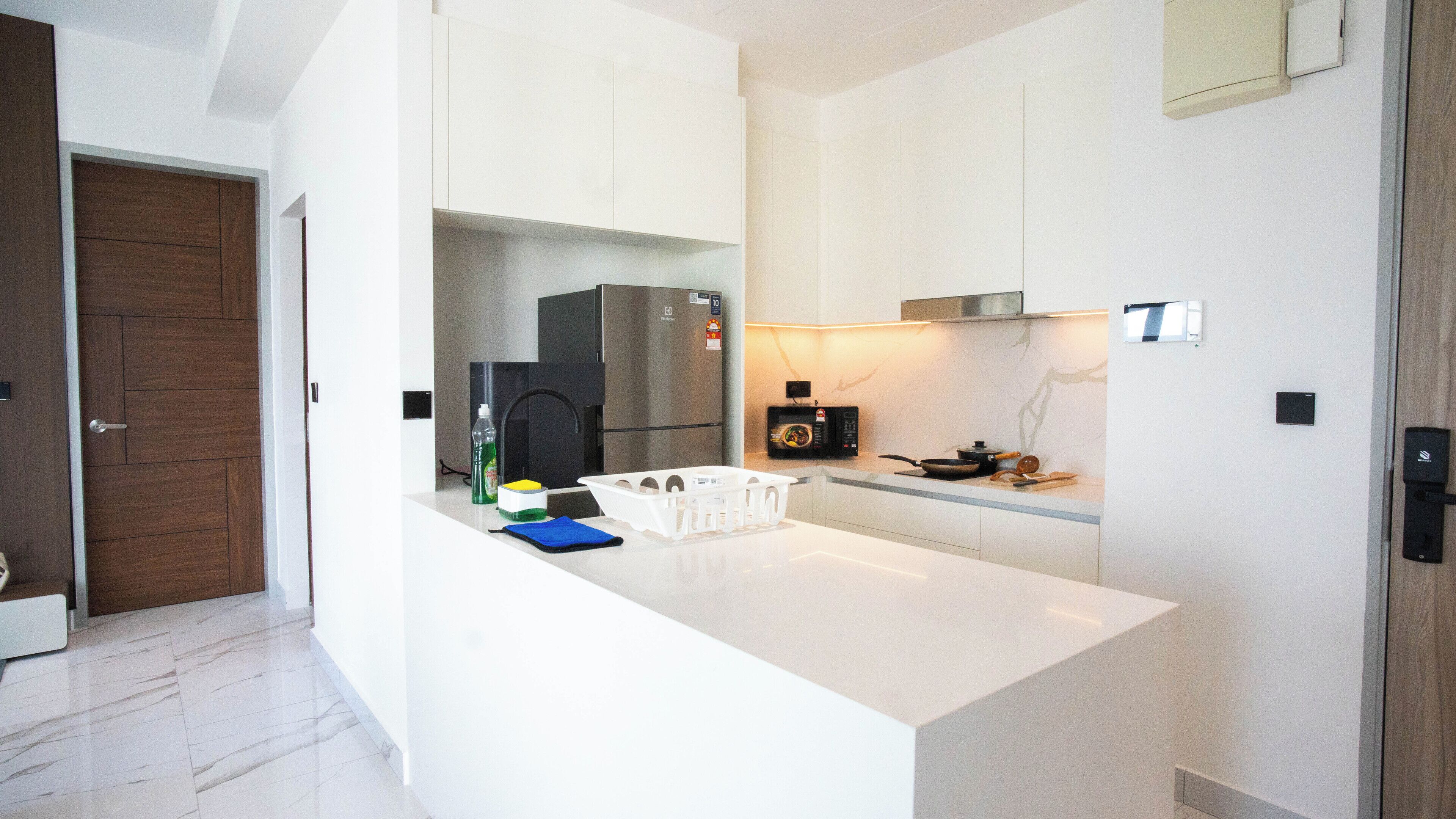 Apartment, 2 Bedrooms | Living area