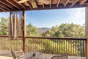 Property grounds - 2BR Village At Indian Point 1202 near SDC-Free Tickets Daily up to $500 (Branson)