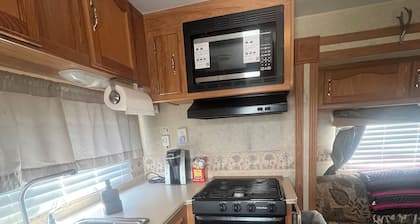 Nice campground with AC in charming Cameron next to beach and LNG plant.