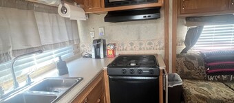 Nice campground with AC in charming Cameron next to beach and LNG plant.