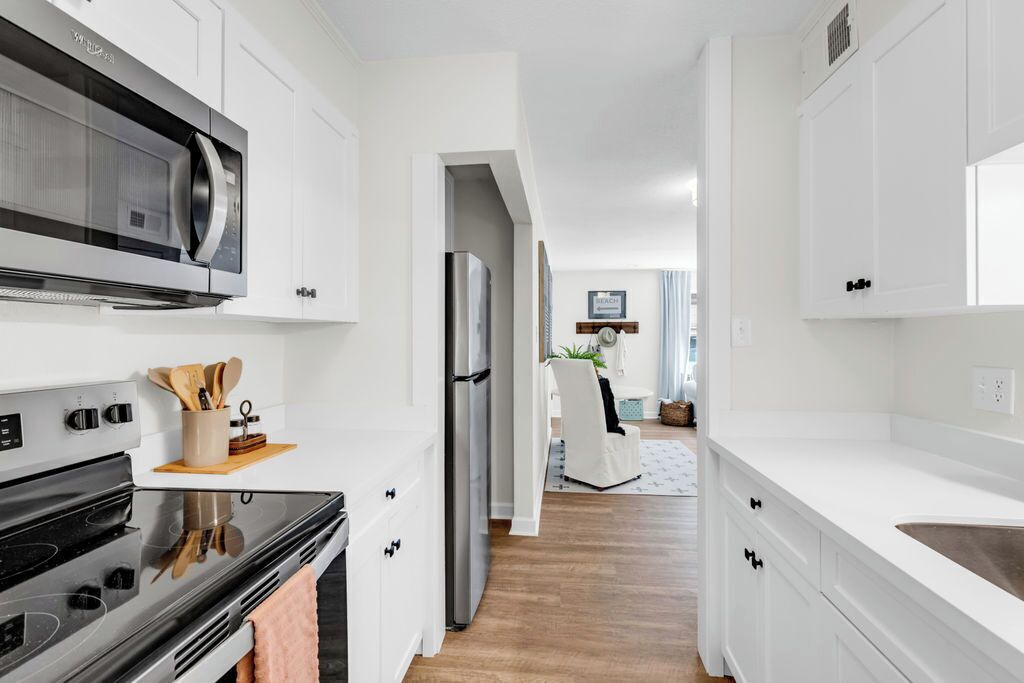 Fridge, microwave, oven, dishwasher